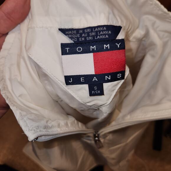 Vintage Tommy Jeans White Reflective Partial Zip Windbreaker Sz S - Picture 5 of 7